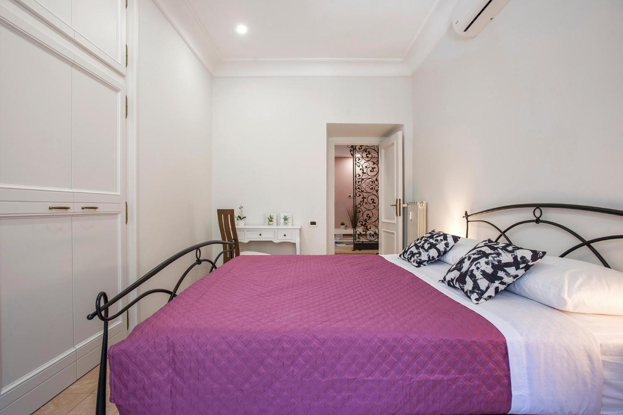 Appia Luxe - A Poche Fermate Del Centro Apartment Rome Bagian luar foto