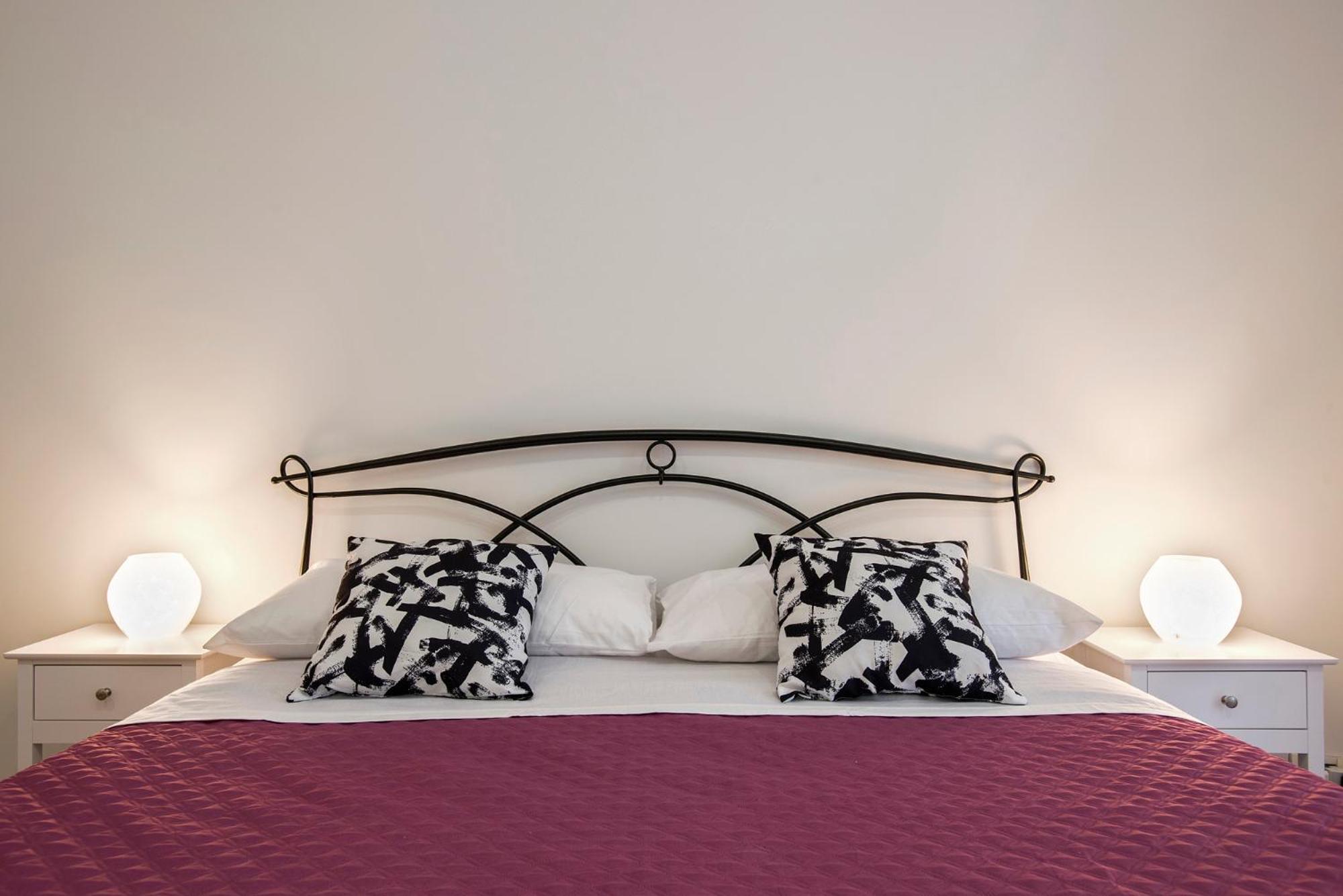 Appia Luxe - A Poche Fermate Del Centro Apartment Rome Bagian luar foto