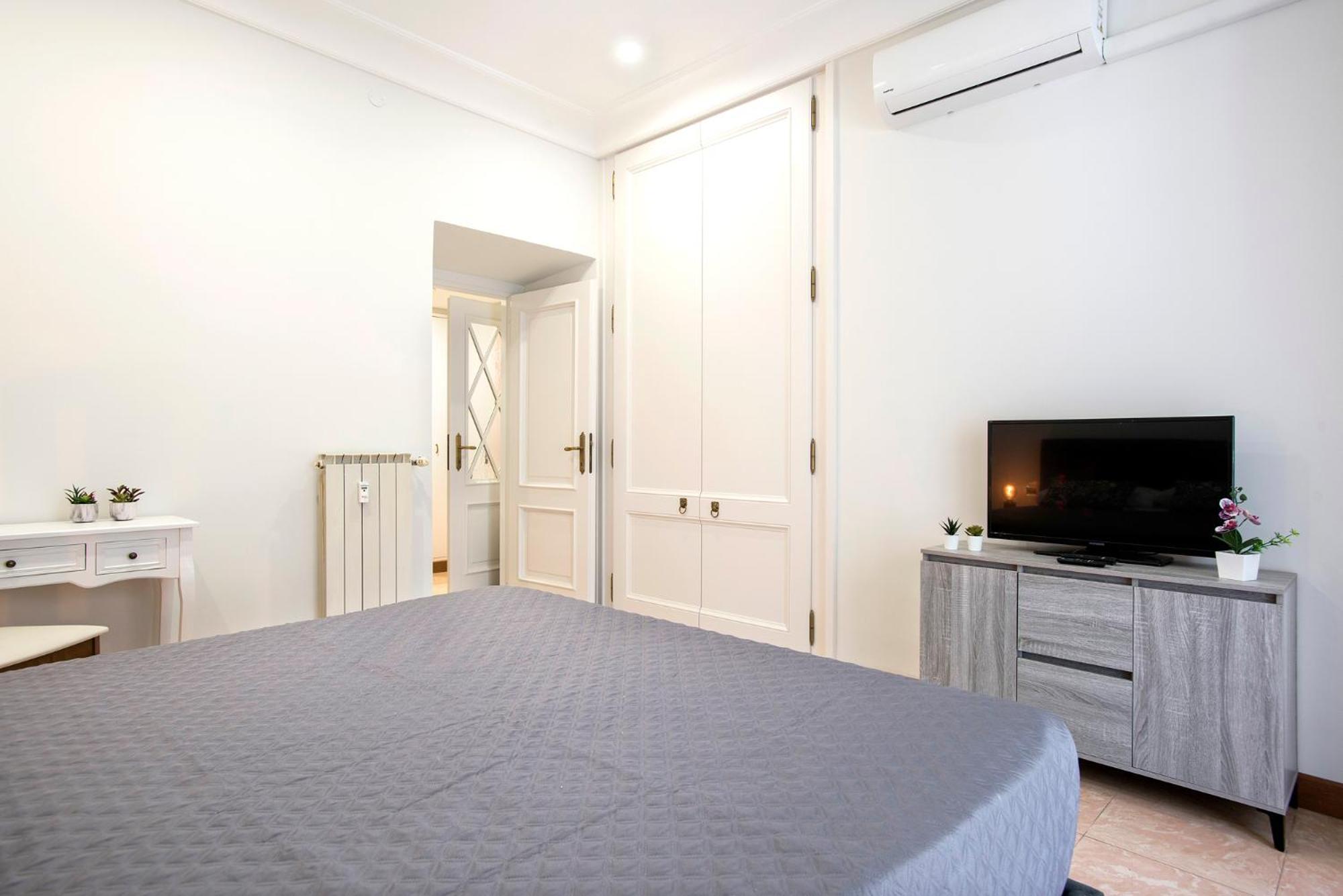 Appia Luxe - A Poche Fermate Del Centro Apartment Rome Bagian luar foto